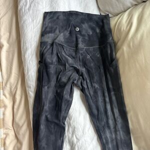 lululemon Black Marble-Print High-Rise Leggings with side pockets